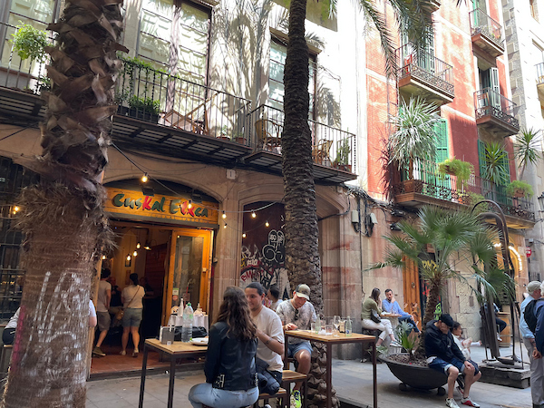 A Spanish Café in the Afternoon
